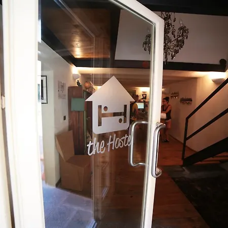 Hostel Abbey *